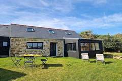 Ferienhaus - Holiday home in Plougasnou Baie de Morlaix - Ferienunterkunft in Plougasnou (4 Personen)