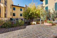Ferienwohnung - Casa Alighieri - Ferienunterkunft in Torri del Benaco (4 Personen)