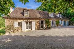 Ferienhaus - Le Vignal - Ferienunterkunft in Saint-Georges-de-Montclard (7 Personen)