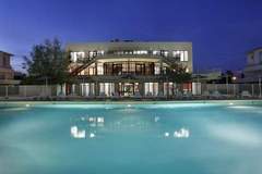 Ferienwohnung - Résidence Cap Camargue Med 3 - Ferienunterkunft in Le Grau du roi (6 Personen)