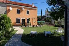 Ferienhaus - Casa Murva - Ferienunterkunft in Rakalj (6 Personen)