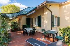 Ferienhaus - La Rocca Residence - Ferienunterkunft in San Feliciano (2 Personen)