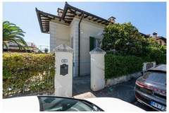 Ferienhaus - Ferienunterkunft in Forte dei Marmi (4 Personen)