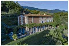 Ferienhaus, Exklusive Unterkunft - Villa in Lucca (10 Personen)