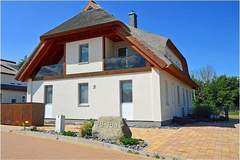 Ferienhaus - Ferienunterkunft in Glowe (5 Personen)