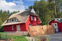 Ferienhaus - Ferienunterkunft in Glowe (8 Personen)