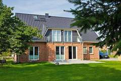 Ferienhaus - Ferienunterkunft in Breege (6 Personen)