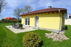 Ferienhaus - Ferienunterkunft in Dranske (3 Personen)