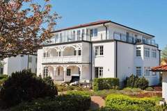 Ferienhaus - Ferienunterkunft in Binz (4 Personen)