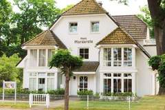 Ferienhaus - Ferienunterkunft in Binz (4 Personen)