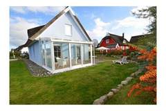 Ferienhaus - Ferienunterkunft in Glowe (4 Personen)