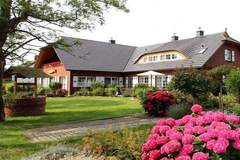 Ferienhaus - Ferienunterkunft in Middelhagen (6 Personen)