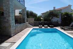 Ferienhaus, Exklusive Unterkunft - Ferienunterkunft in Krk (6 Personen)