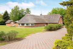 Ferienhaus - Ferienunterkunft in Væggerløse (12 Personen)