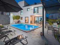 Ferienhaus, Exklusive Unterkunft - Ferienhaus, Villa Freya