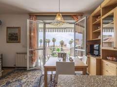 Ferienwohnung - Ferienwohnung Riva Apartment
