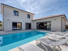 Ferienhaus, Exklusive Unterkunft - Ferienhaus, Villa Villa des écureuils