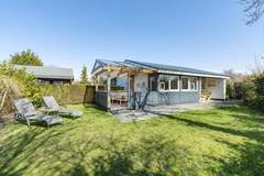 Ferienhaus - Zeewaard 33 - Ferienunterkunft in Sint Maartenszee (6 Personen)