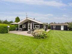 Ferienhaus - Ferienhaus Eljena - 700m from the sea