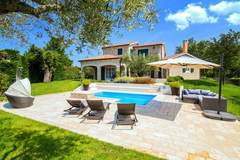 Ferienhaus, Exklusive Unterkunft - Villa Experience - Ferienunterkunft in Baderna (6 Personen)