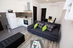 Ferienwohnung - Villa Mia - Standard One Bedroom Apartment With Balcony - Ferienunterkunft in Dubrovnik (4 Personen)
