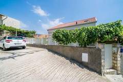 Ferienwohnung - Guest House Vulic - Studio Apartment with Terrace - Ferienunterkunft in Dubrovnik (2 Personen)