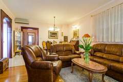 Ferienwohnung - Apartment Paco - Three-Bedroom Apartment with Balcony and Sea View - Ferienunterkunft in Dubrovnik (6 Personen)