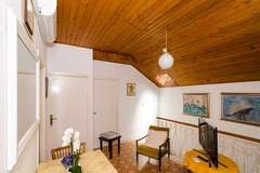 Ferienwohnung - Villa Hortenzia -  Three-Bedroom Apartment with Terrace and Sea View - Ferienunterkunft in Dubrovnik (5 Personen)