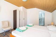 Ferienwohnung - Guest House Daniela - Deluxe Double Room with Sea View - SOBA 7 - Ferienunterkunft in Mlini (2 Personen)