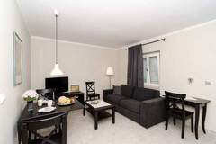 Ferienwohnung - Apartments Gaura - One-Bedroom Apartment with Terrace - Ferienunterkunft in Dubrovnik (2 Personen)