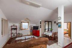 Ferienwohnung - Apartments Kisic - Two-Bedroom Apartment with Balcony and Sea View(potkrovlje) - Ferienunterkunft in Mlini (4 Personen)