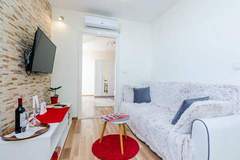 Ferienwohnung - Apartment Vedrana- One-Bedroom Apartment with Balcony and Sea View - Ferienunterkunft in Dubrovnik (3 Personen)