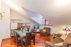 Ferienwohnung - Apartment Sun & Sky - Two Bedroom Apartment with Balcony and Sea View - Ferienunterkunft in Dubrovnik (4 Personen)