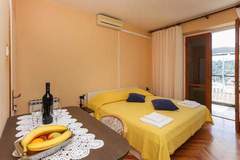 Ferienwohnung - Lapad View Apartments - Double Room with Balcony and Sea View - Ferienunterkunft in Dubrovnik (2 Personen)