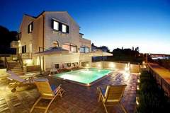 Ferienwohnung - Apartments Villa Grlica - One Bedroom Apartment With Balcony and Garden View (A2) - Ferienunterkunft in Sutivan (3 Personen)