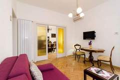 Ferienhaus - Holiday Home Patricija-Duplex Three Bedroom Apartment with Balcony and Sea View (A6+1) - Ferienunterkunft in Dubrovnik (7 Personen)