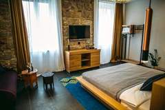 Ferienwohnung - Rooms Lejletul (ST) - Luxury Double Room with Square View (Bedr) - Ferienunterkunft in Split (2 Personen)
