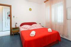 Ferienwohnung - Guest House Kusalo- Studio Apartment with Patio (Studio 1) - Ferienunterkunft in Dubrovnik (2 Personen)