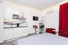 Ferienwohnung - Apartments Villa Peragro - Standard Studio Apartment (CRVENI) - Ferienunterkunft in Dubrovnik (2 Personen)