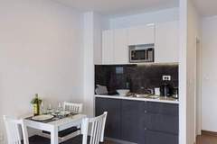 Ferienwohnung - Amorino of Dubrovnik Apartments - Studio Apartment with Balcony and Sea View (Apartment Lovor) - Ferienunterkunft in Dubrovnik (3 Personen)