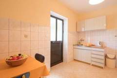 Ferienwohnung - Apartments Saulan - One Bedroom Apartment with Balcony and Garden View (Molunat) - Ferienunterkunft in Molunat (3 Personen)