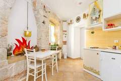 Ferienwohnung - Studio Apartment Sretna - Studio Apartment - Ferienunterkunft in Split (2 Personen)
