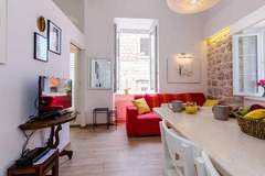 Ferienwohnung - Midtown Apartments - One Bedroom Apartment with City view - Ferienunterkunft in Dubrovnik (2 Personen)
