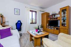 Ferienwohnung - Apartment Veronika - One Bedroom Apartment with Terrace - Ferienunterkunft in Dubrovnik (2 Personen)