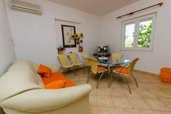 Ferienwohnung - Apartments Ivana (TR) - One Bedroom Apartment with Terrace (A3) - Ferienunterkunft in Trogir (3 Personen)
