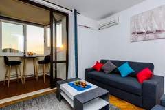 Ferienwohnung - Apartment Boca - One Bedroom Apartment with Balcony and Sea View - Ferienunterkunft in Dubrovnik (4 Personen)