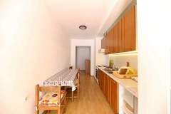 Ferienwohnung - Apartments Melita - Two Bedroom Apartment with Terrace and Sea View (A1) - Ferienunterkunft in Zadar (4 Personen)