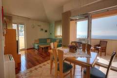 Ferienwohnung - Apartment Villa Molina - One-Bedroom Apartment with Terrace and Sea View - Ferienunterkunft in Mlini (3 Personen)