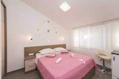 Ferienwohnung - Apartments Maza - Studio Apartment (Roberta) - Ferienunterkunft in Zadar (2 Personen)