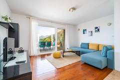 Ferienwohnung - Apartment Doma - Two Bedroom Apartment with Terrace - Ferienunterkunft in Cavtat (6 Personen)